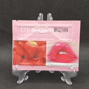 Maqihan Sweet Strawberry Lip Mask